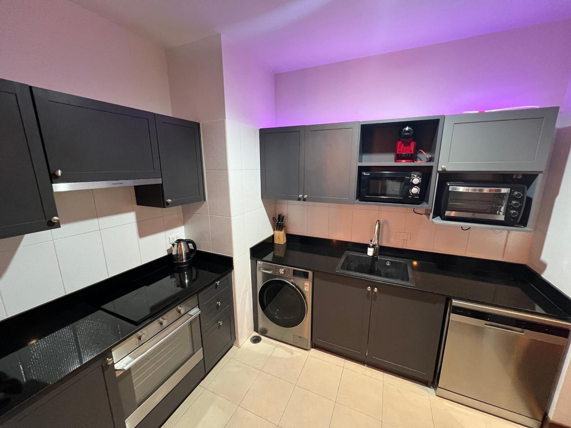 Appartamento Karon Hill 1 Bedroom & Ocean, And Mountain View